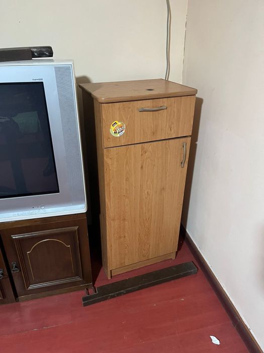 Мебель вся мебель за 8000