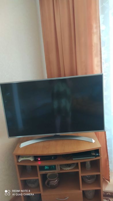Телевизор LG 43UJ675V