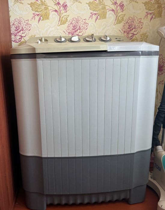 Стиральная машина полуавтомат LG на 6 кг