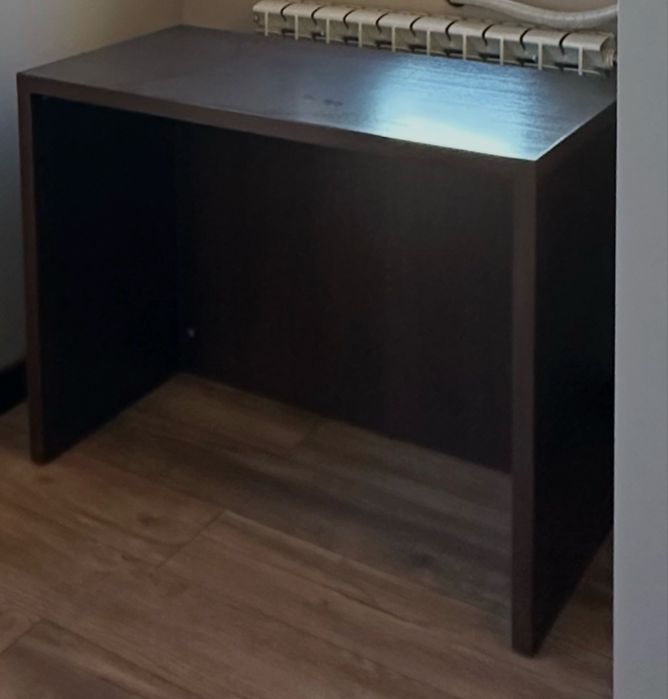 стол рабочий коричневый