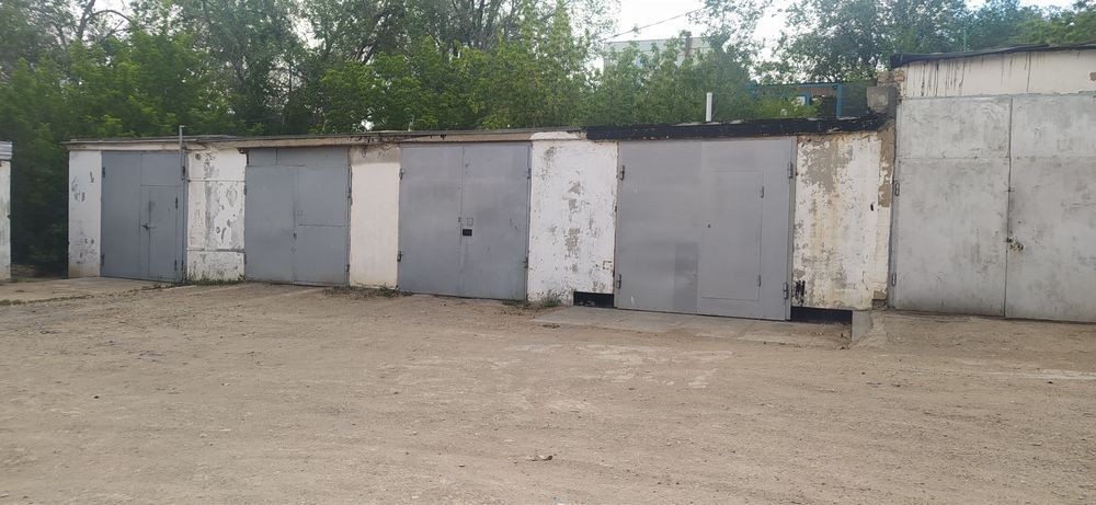 Продам гараж в 6м м-не