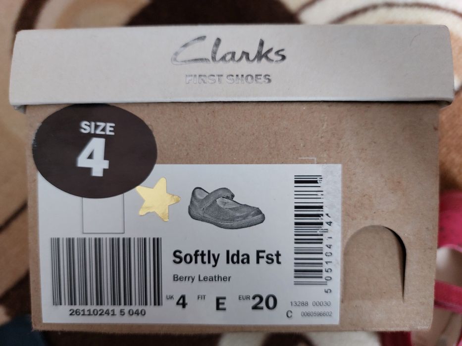 Бебешки сандали Clark's