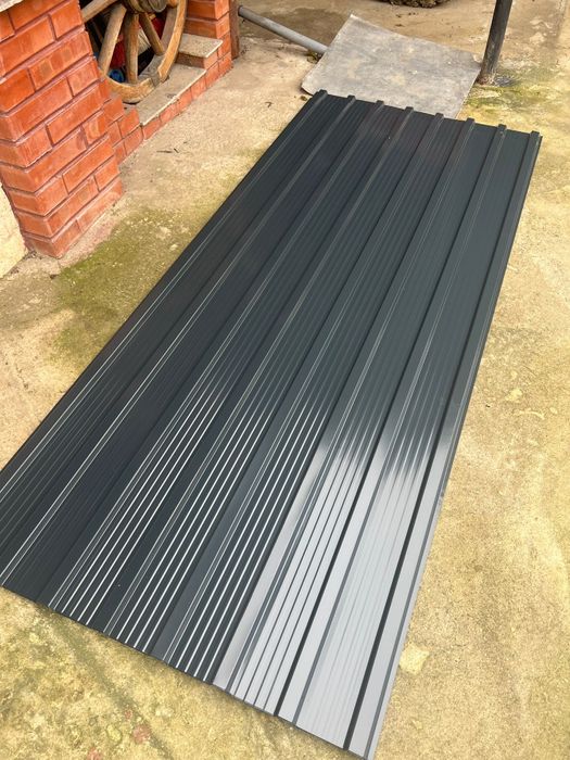 tabla cutata zincata vopsita