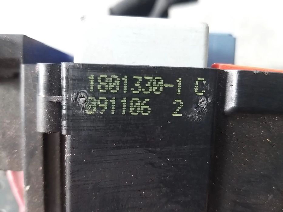 Panou sigurante renault megane 3 18013301c