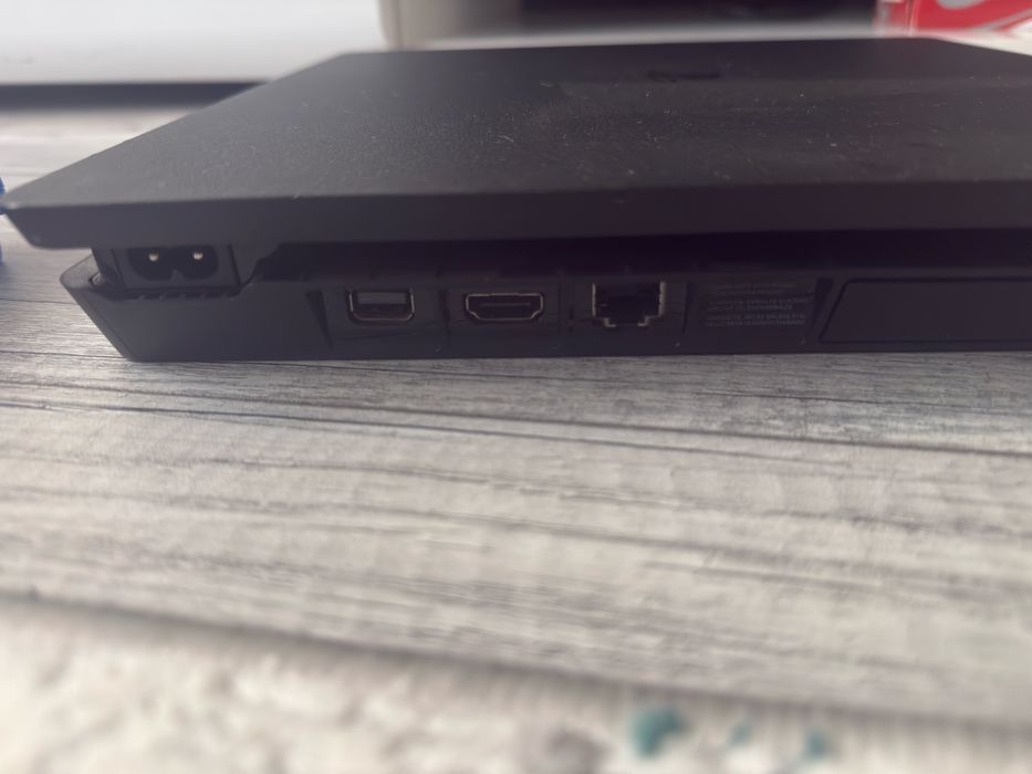 Vand Ps4 , controlere si jocuri