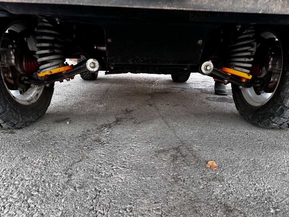 Niva Ligend of roodga Tayor