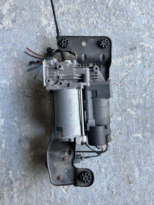 Compresor perne bmw x5 x6 e70 e71