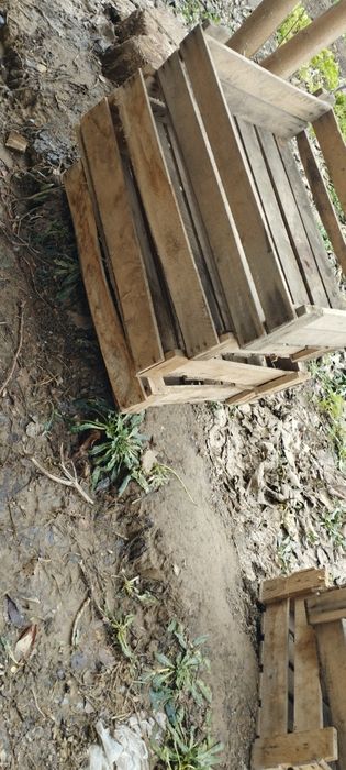 Yashiklar bor sotiladigan