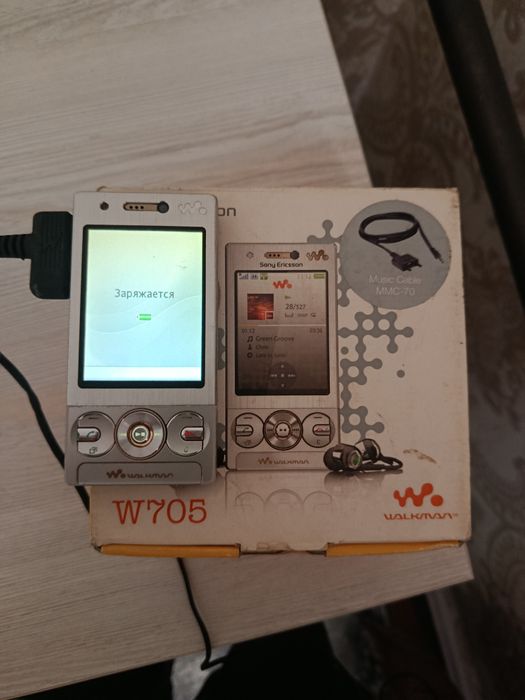 Sony ericsson  k770 w880  bosco Sport