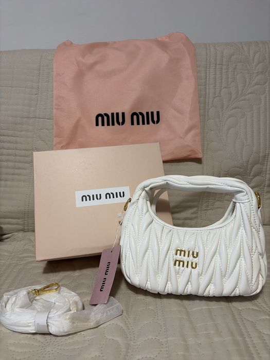 Geanta Alba Miu Miu Noua+accesorii