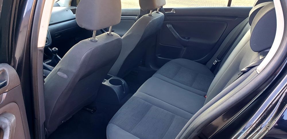 Vw Golf 5 1.4 benzina Inmatriculat Ro Proprietar
