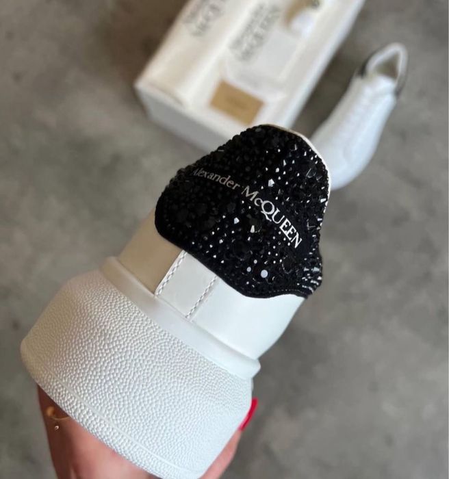 Adidasi Alexander McQueen Crystals albi-negri piele naturala