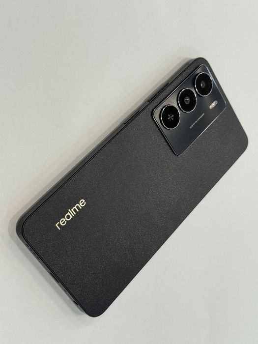 Realme 14x - нов, не отварян!
