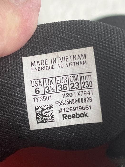 Кроссовки б/у Reebok