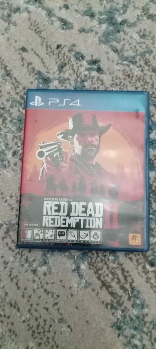 Playstation 4 pro 2 tb