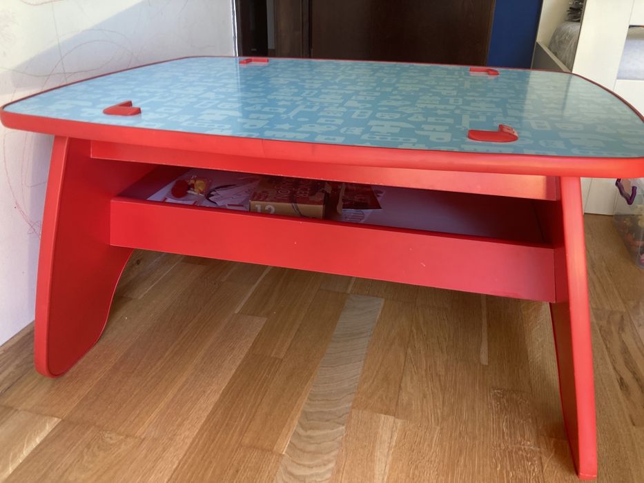 Детска маса Mega Bloks