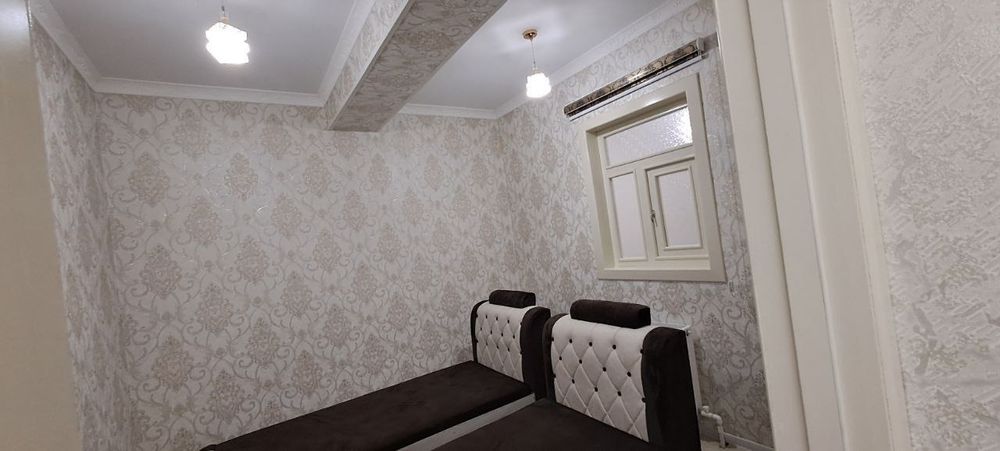 Shahriston metro atrofida 2 xonali kvartira ijaraga beriladi.