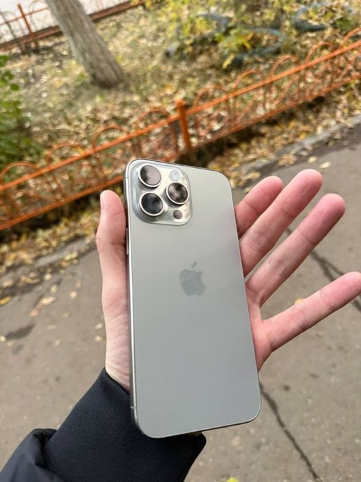 Iphone 15promax торг есть