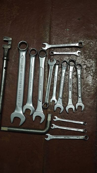 Набор ключей       .