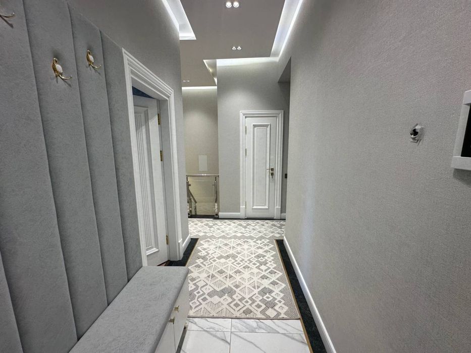 Срочно ж.к Дустлик 2+2/1/5 Дуплекс Евро ремонтом ор-р ул. Баку