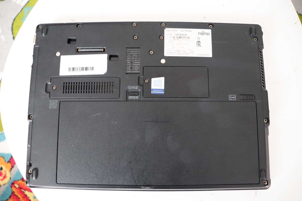 Laptop Fujitsu T939