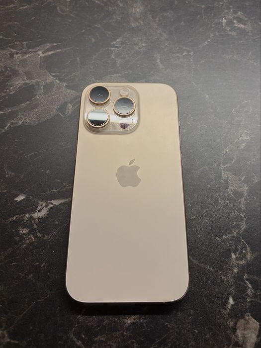 iPhone 16 Pro 256GB Starlight, 98% батерия
