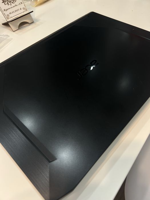 Ноутбук nitro Core(TM) i7-10750H