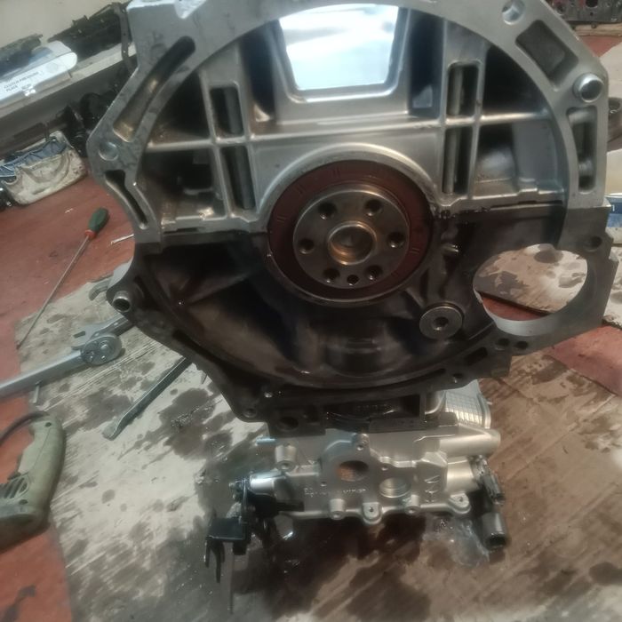 Продам двигатель на кио рио и хюндай акцент