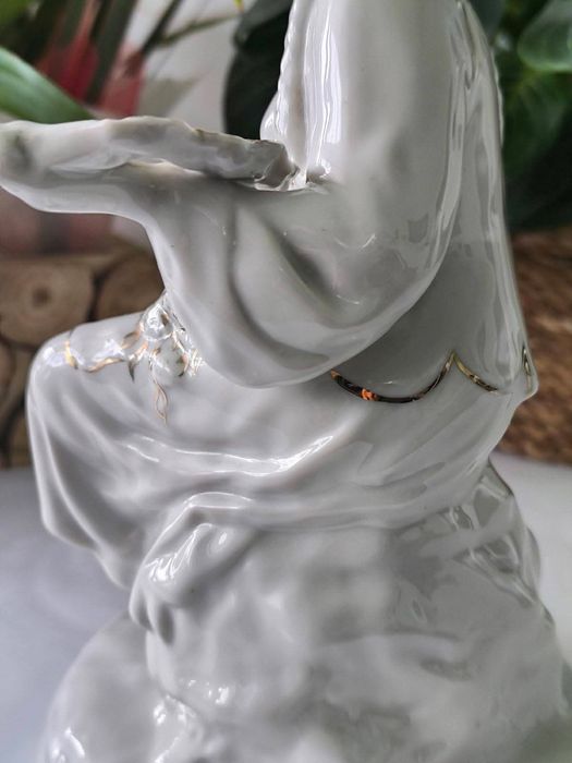 Руски порцелан статуетка
