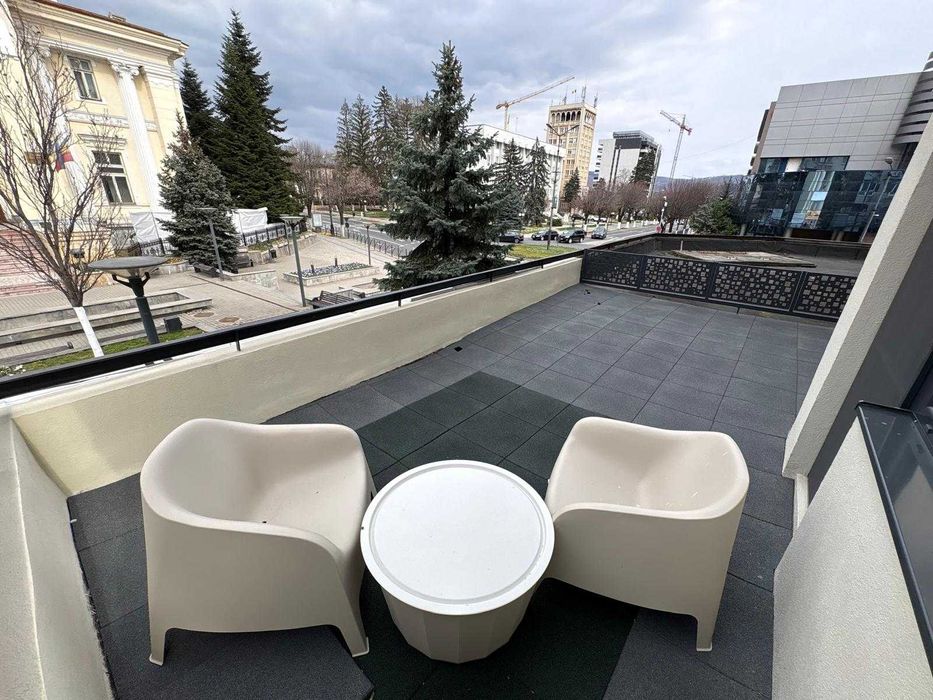 Apartament 3 Camere – Central – Lux – Prima inchiriere