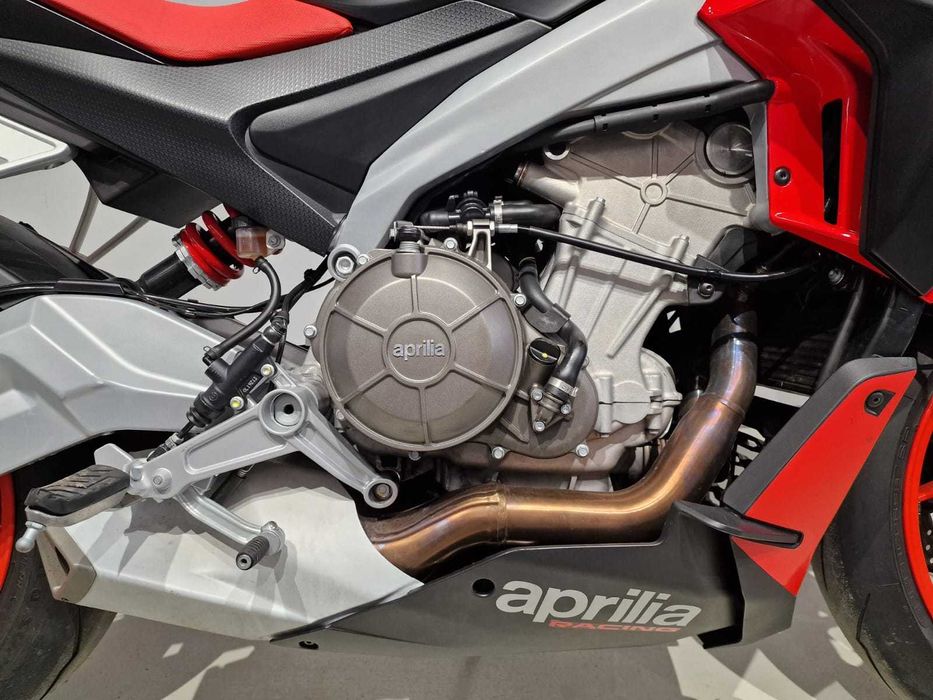 Motocicleta Aprilia Tuono 660 2022