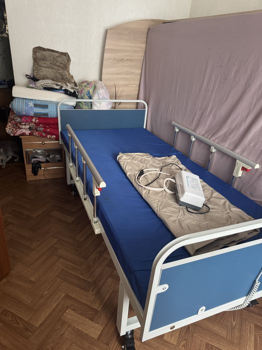 Кровать для лежачих