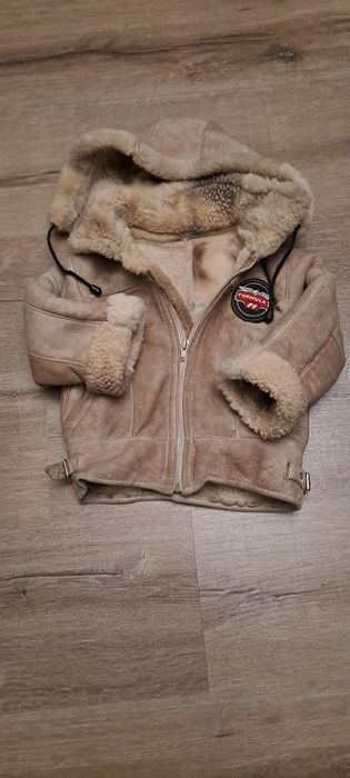 Продавам лот от дрехи за момче.