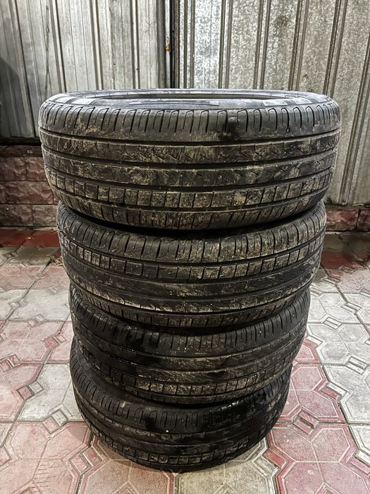 Продам летние шины 215/60/R17