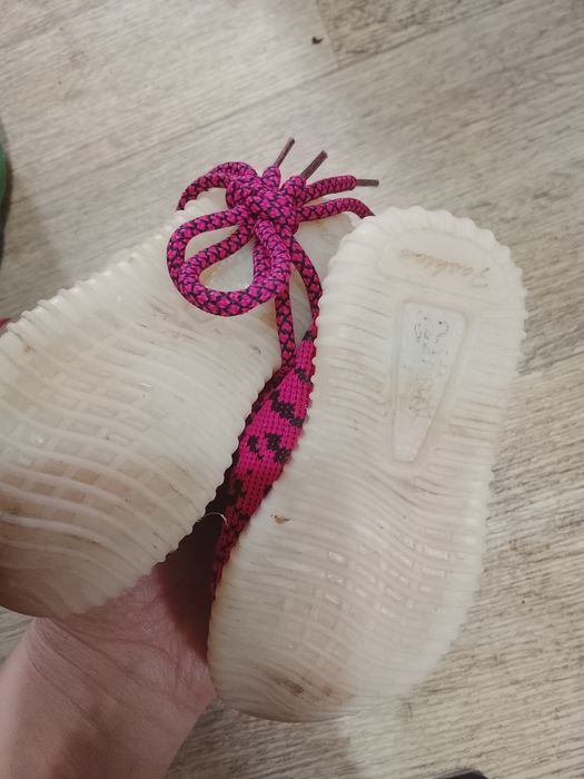 Отдам бесплатно для девушки 1,6 мес