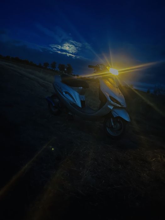 Scuter 49cc 4 timpi