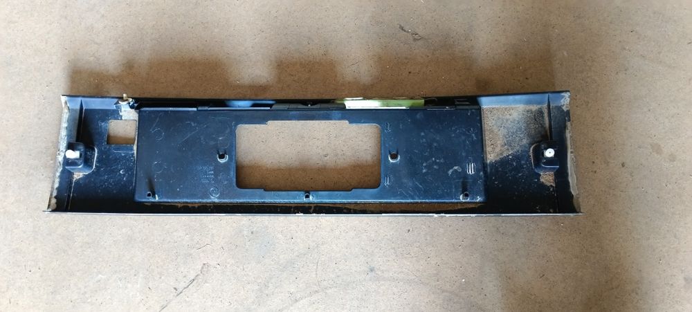 Планка под номер пассат