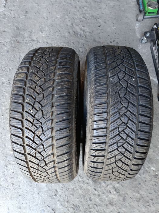Зимни гуми -9мм.-17цола-215/55-1бр.-55€-."FULDA"-като нови
