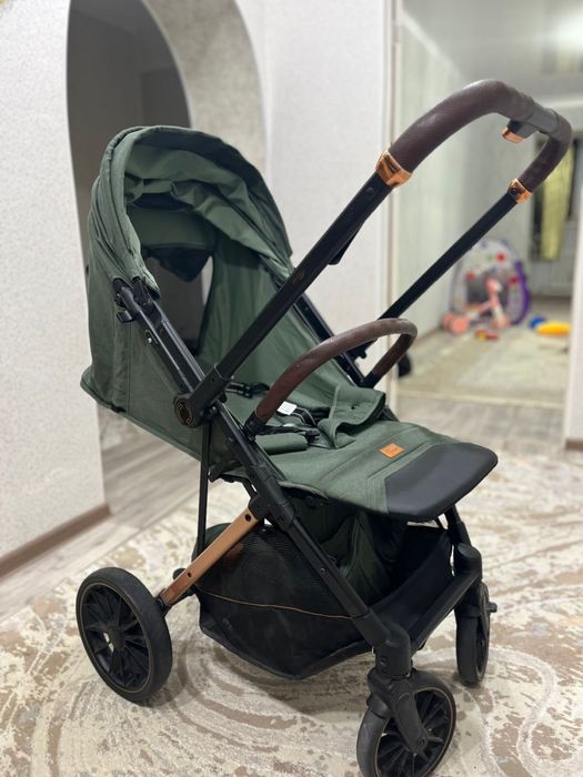 Коляска Текнум турецкий