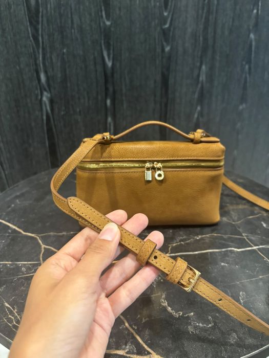Женская сумка Loro piana 19 см