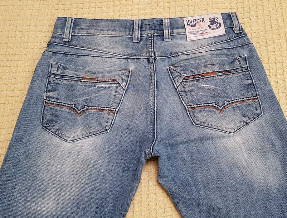 Pantaloni jeans blugi TOMMY HILFIGER albastri W31 (talia)