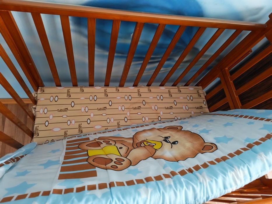 Продам кроватку детскую