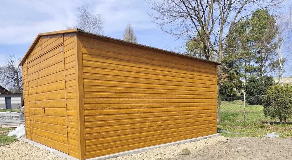 Garaj 3 m × 5 m din tablă tip lemn • Fabricat în Polonia