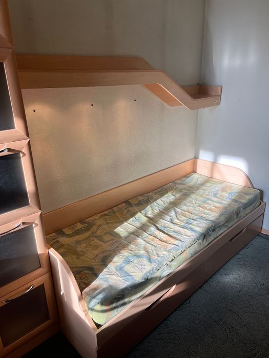 Мебель в детскую комнату