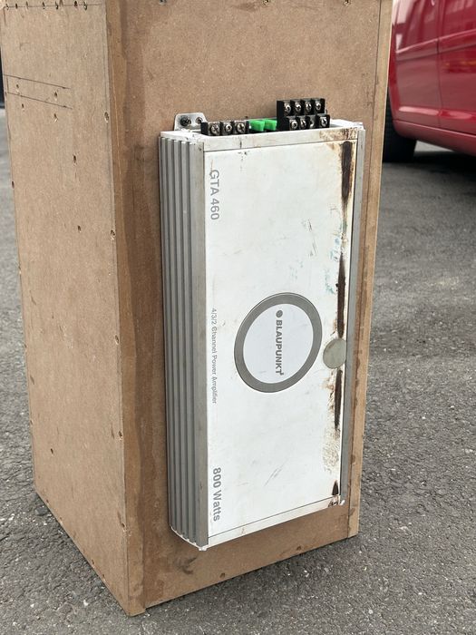 Incinta subwoofer cu amplificator!
