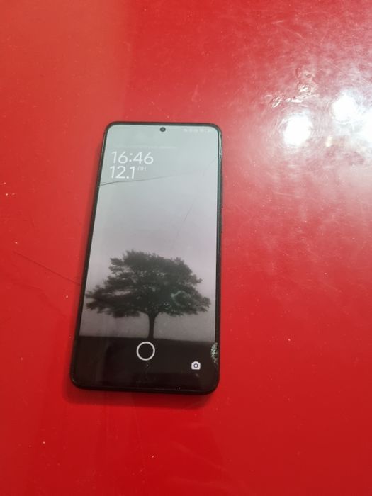 Продам телефон Poco f5 pro