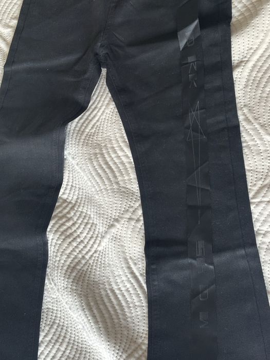 *Oferta*Vand pantaloni rick owens waxed denim