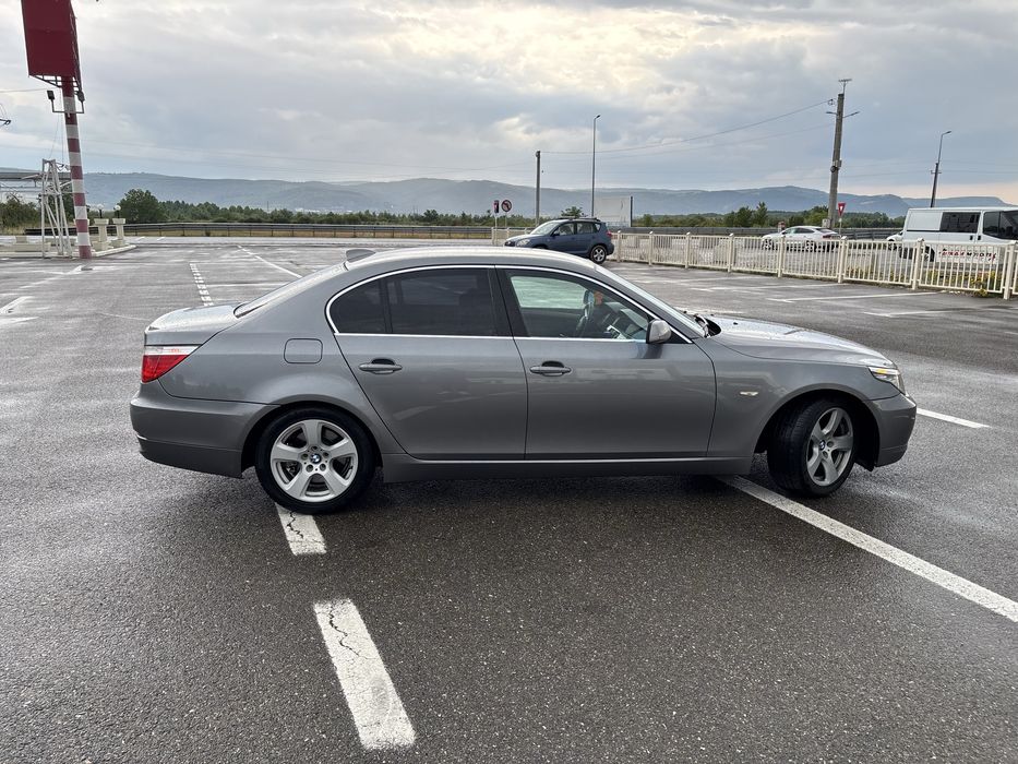 BMW 5 Series 2008 — imagine 4