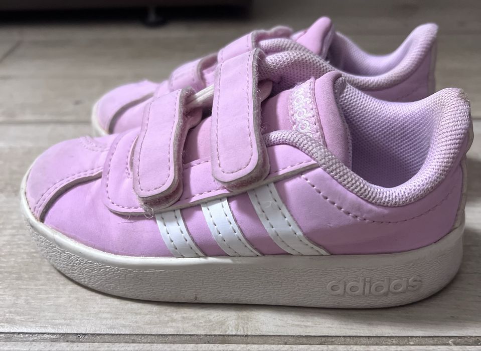 Pantofi Adidas Grand Court