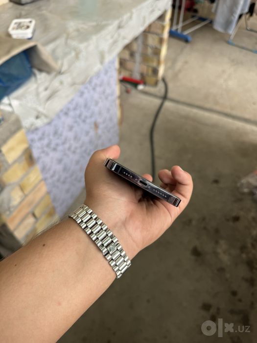IPhone 14 Pro max purple